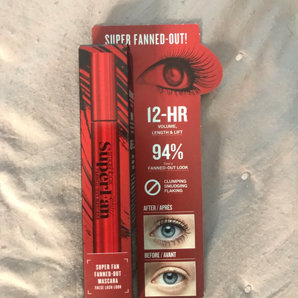Smashbox super fanned out mascara!